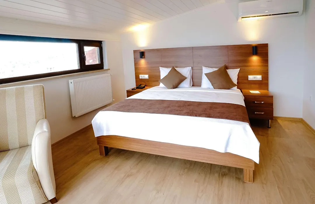 Class Hotel Bosphorus With Jacuzzi-1