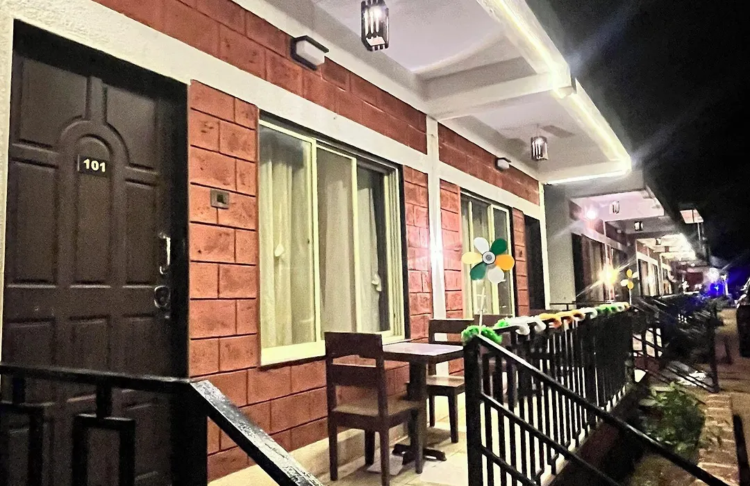 Sandcastle Beach Resort-1