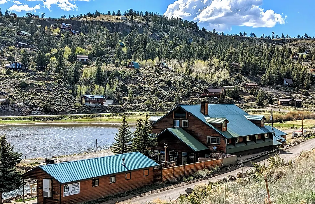 Aspen Cove Resort-1