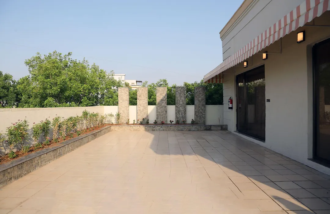 7 Apple Hotel - Viman Nagar Pune-1
