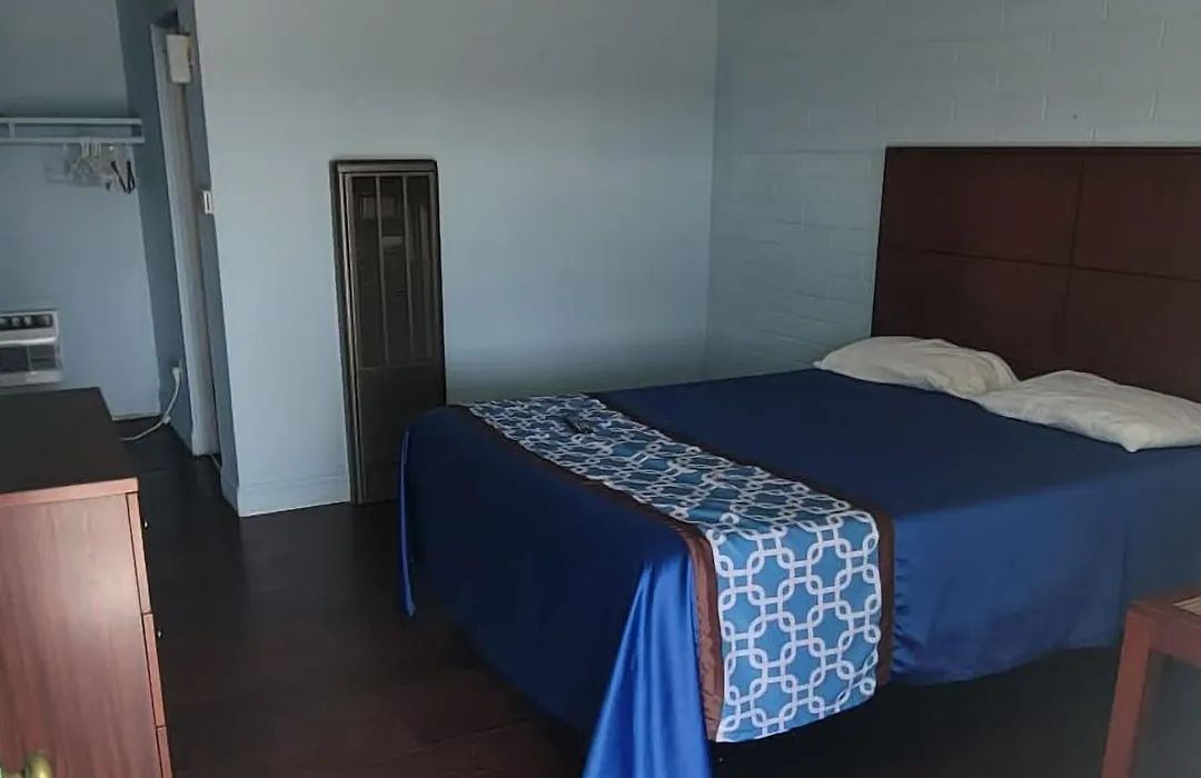 Wiebe Motel-1
