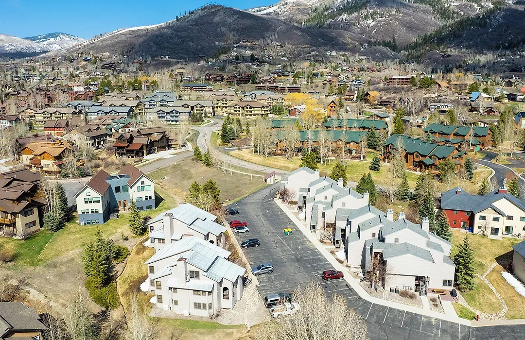 Sunburst Condominiums-1