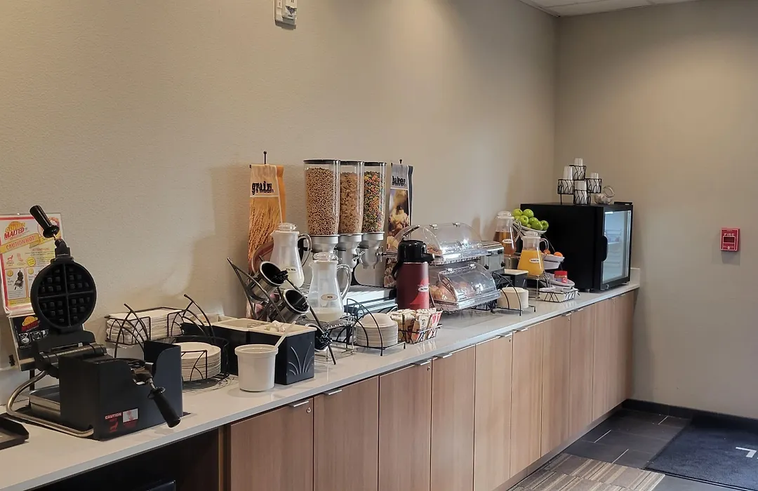 Microtel Inn & Suites By Wyndham Fountain Fort Carson-1