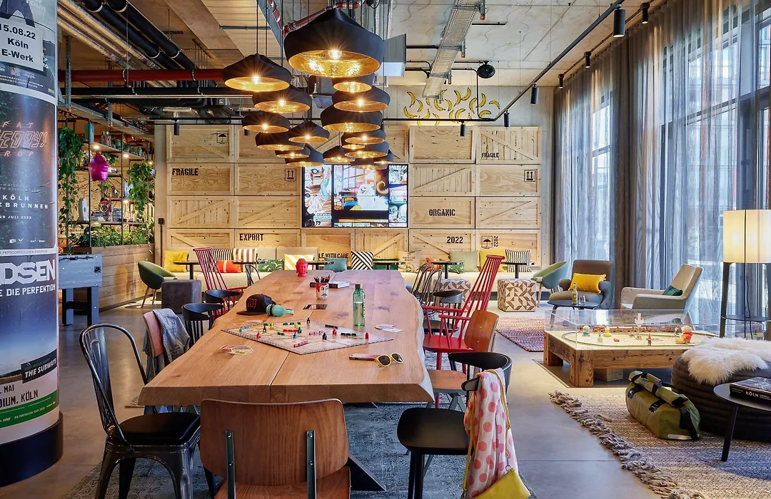 Moxy Cologne Muelheim-1