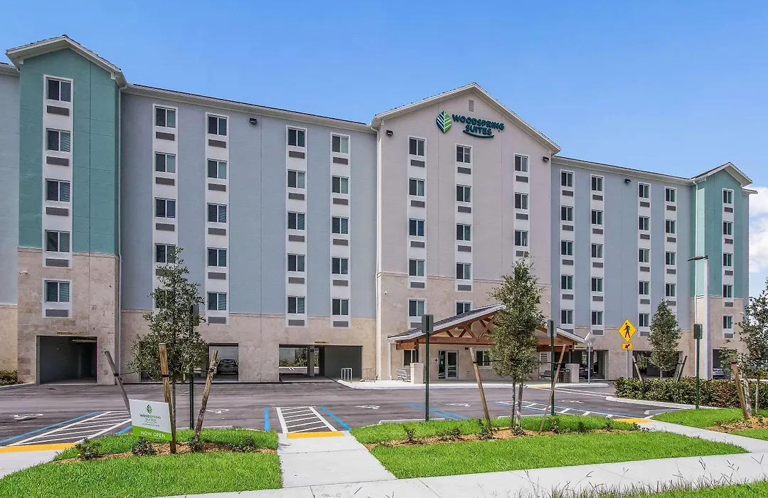 Woodspring Suites Doral Miami Airport-1