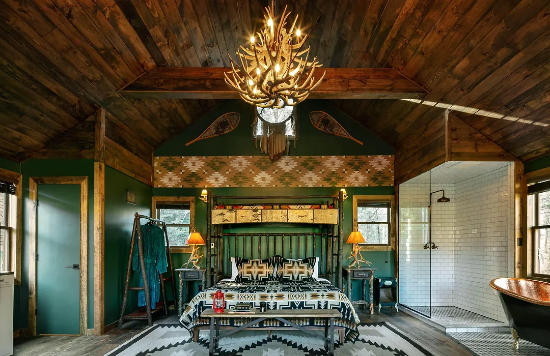 Urban Cowboy Lodge-1