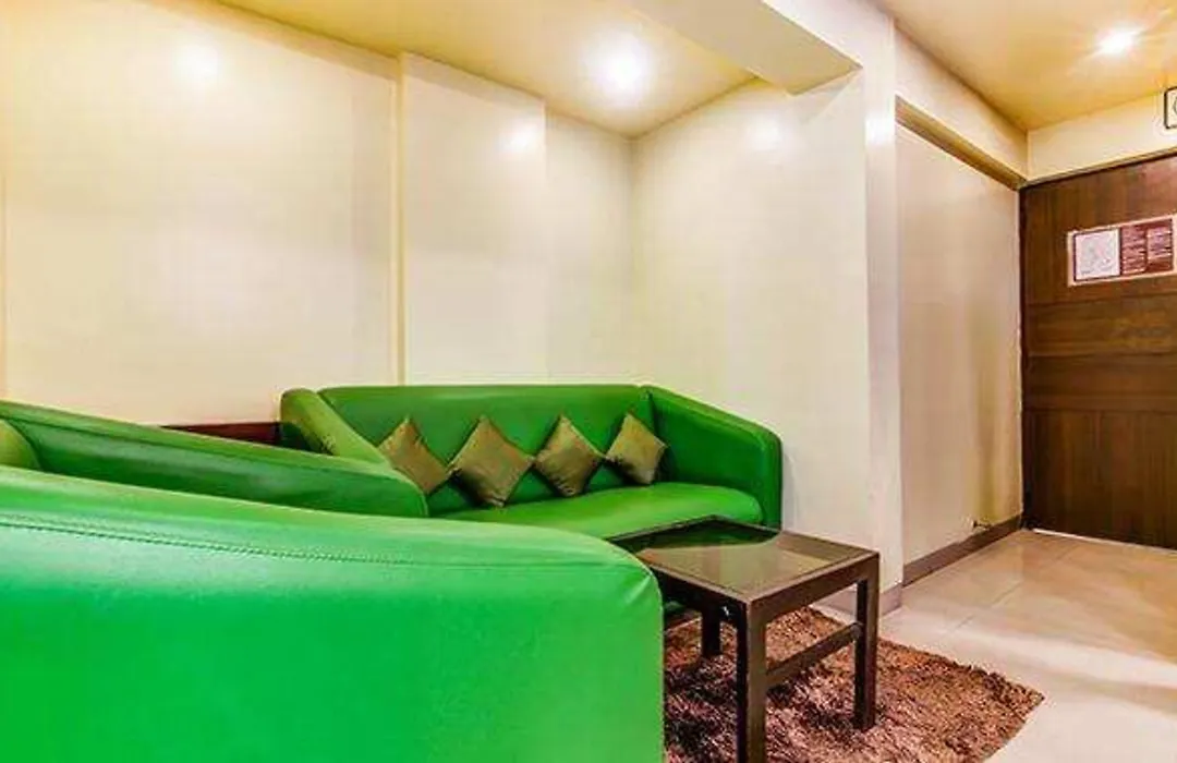 Fabhotel Ranjanas - Nr Humkar Chowk-1
