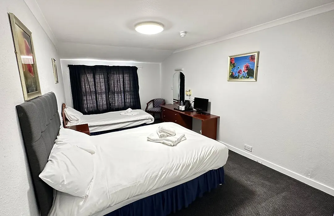 The Bruce Hotel-1