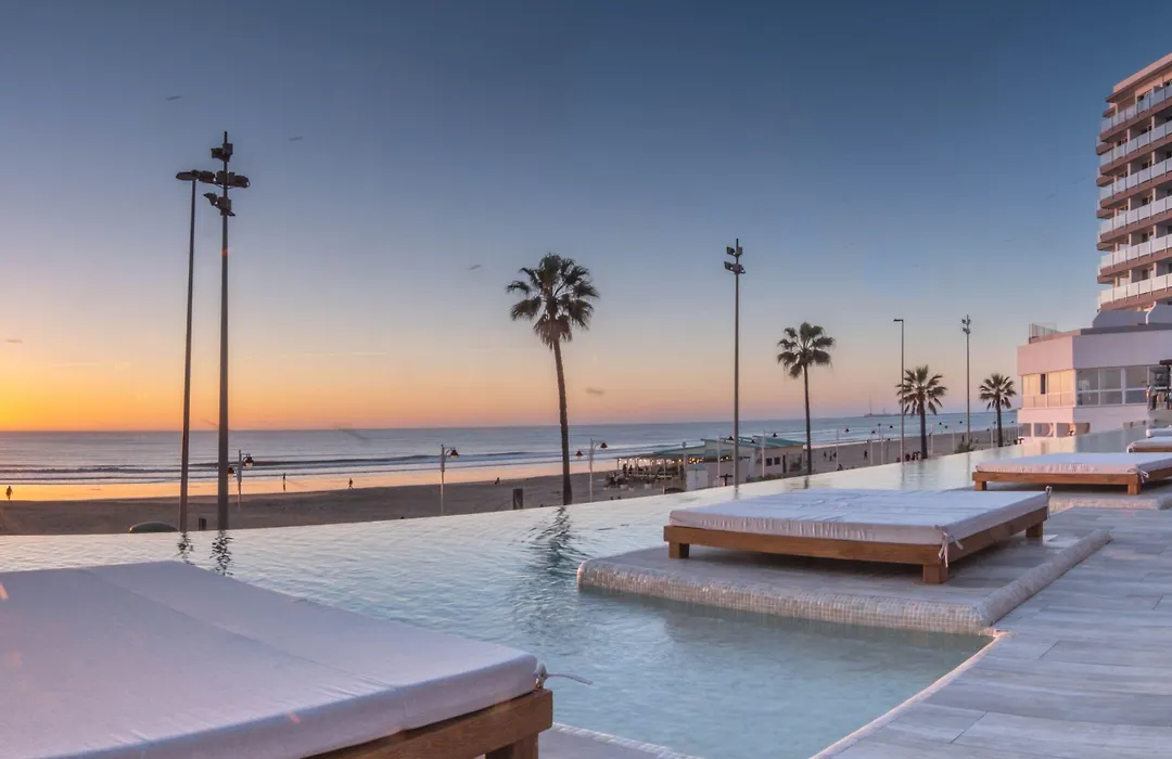 Cadiz Bahia By Qhotels-1