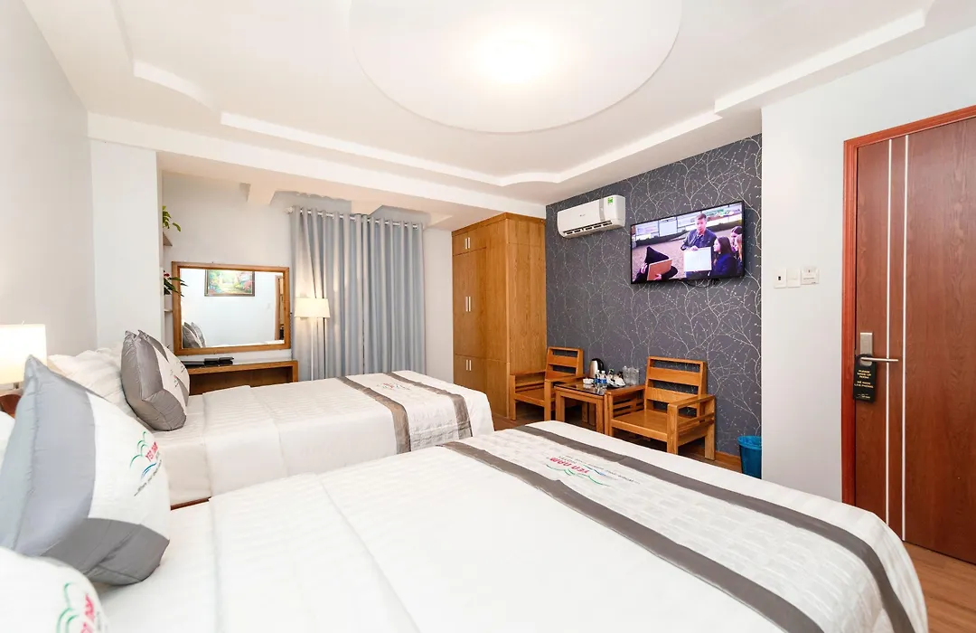 Yen Nam Hotel Hoang Van Thu-1