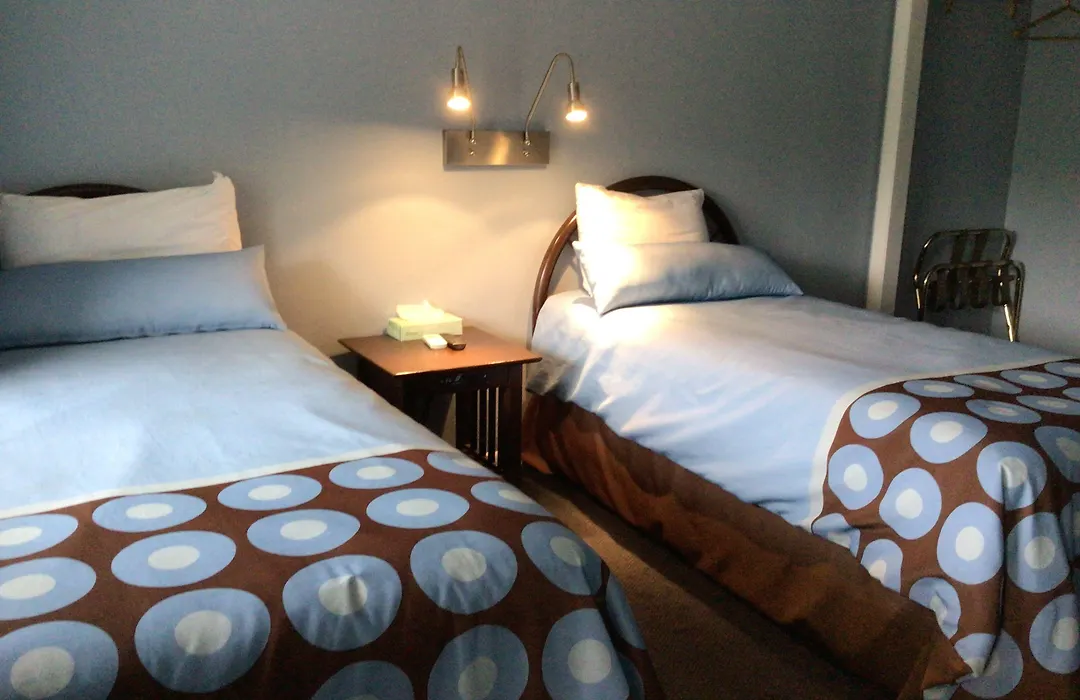 Hitching Post Country Motel-1