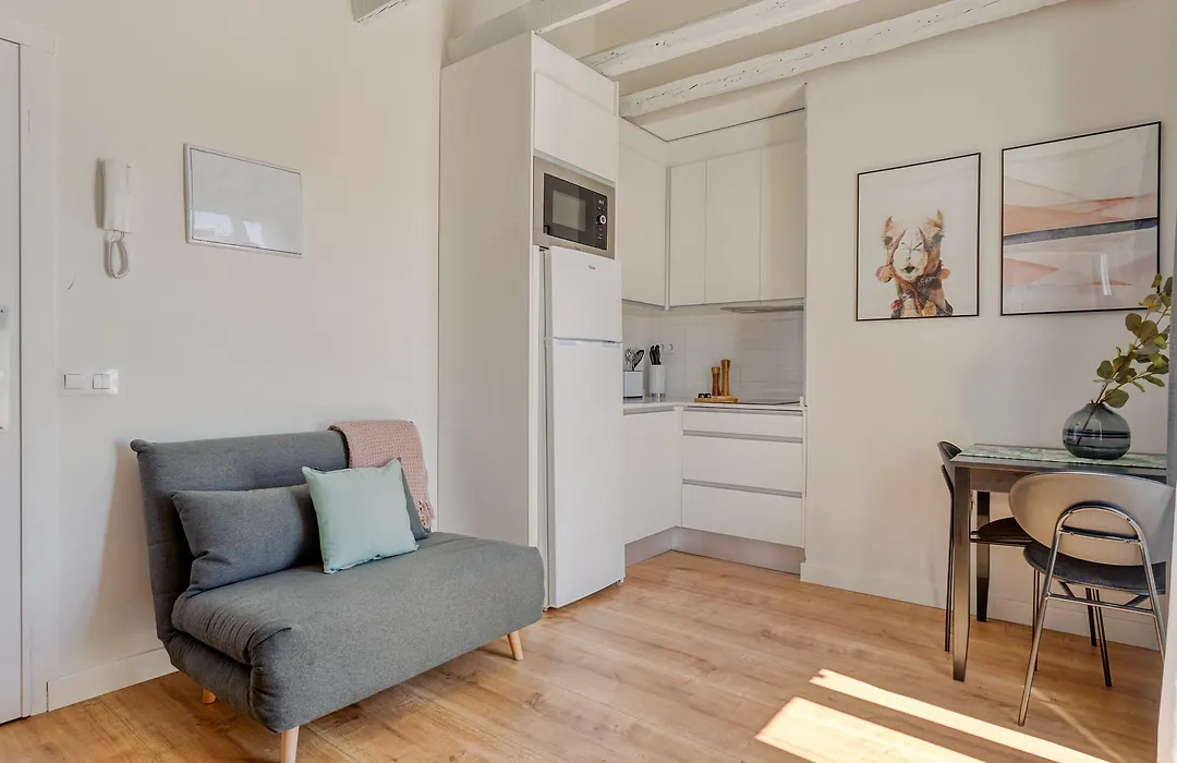 limehome Madrid Calle de Fomento-1