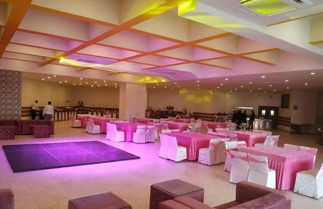 Royal Palm Resort-1