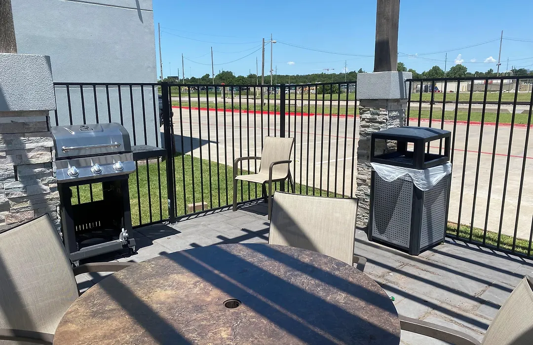 Country Inn & Suites By Radisson, Oklahoma City - Bricktown, Ok-1