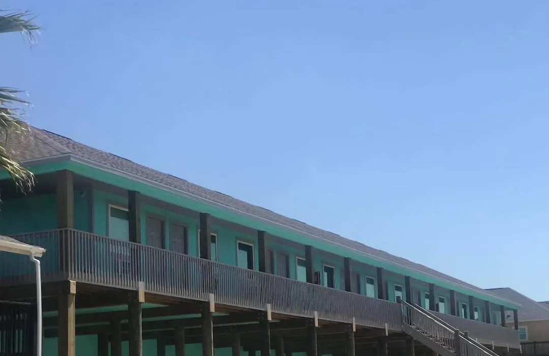 The 409 Bolivar Beach Hotel-1