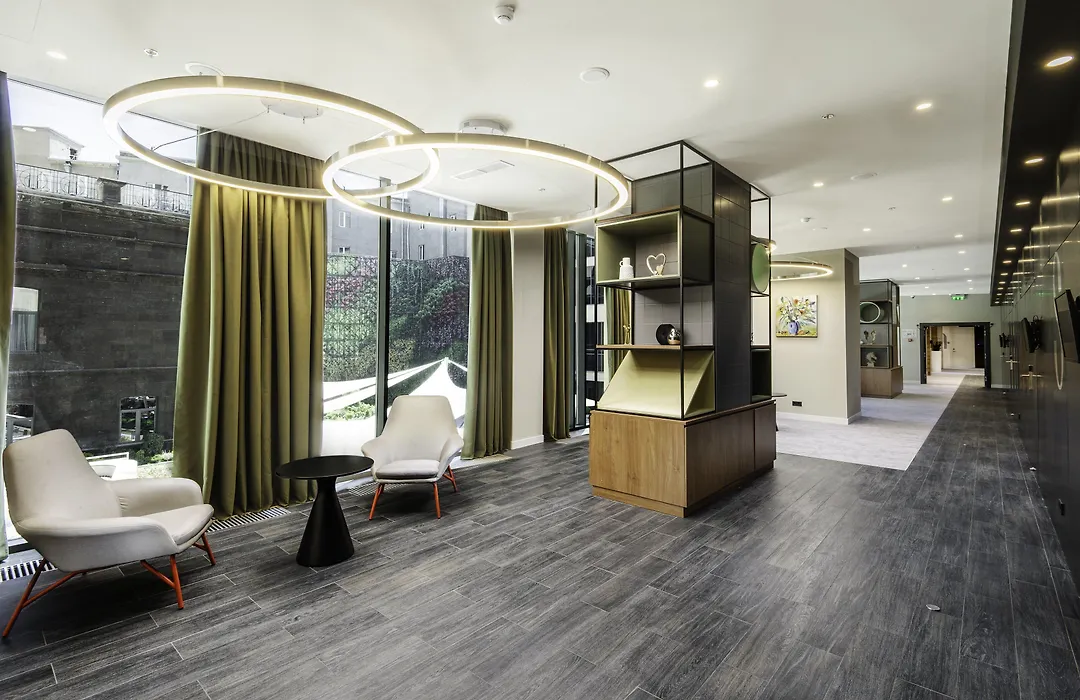 Holiday Inn Yerevan - Republic Square By Ihg-1