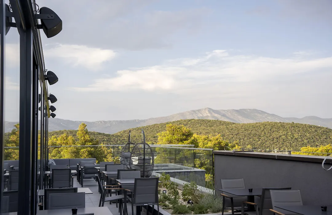 Moro Inn-1