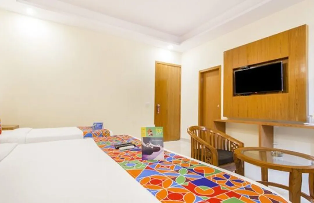 Fabhotel Aries - Nr Igi Airport New Delhi-1