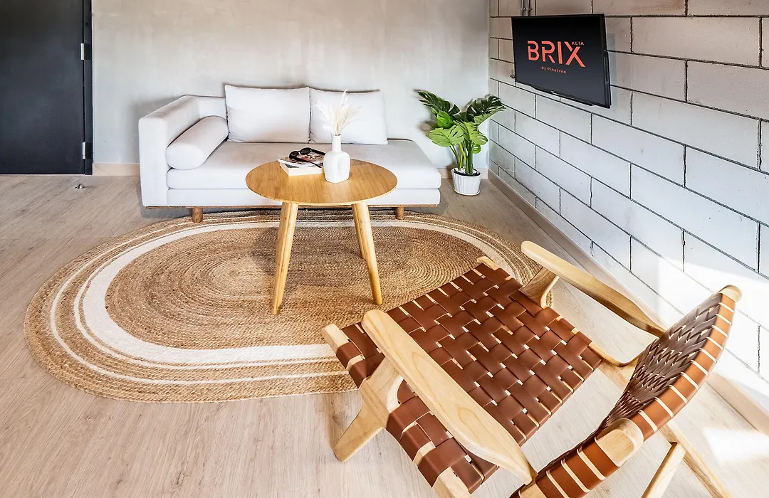 Brix Klia By Pinetree-1