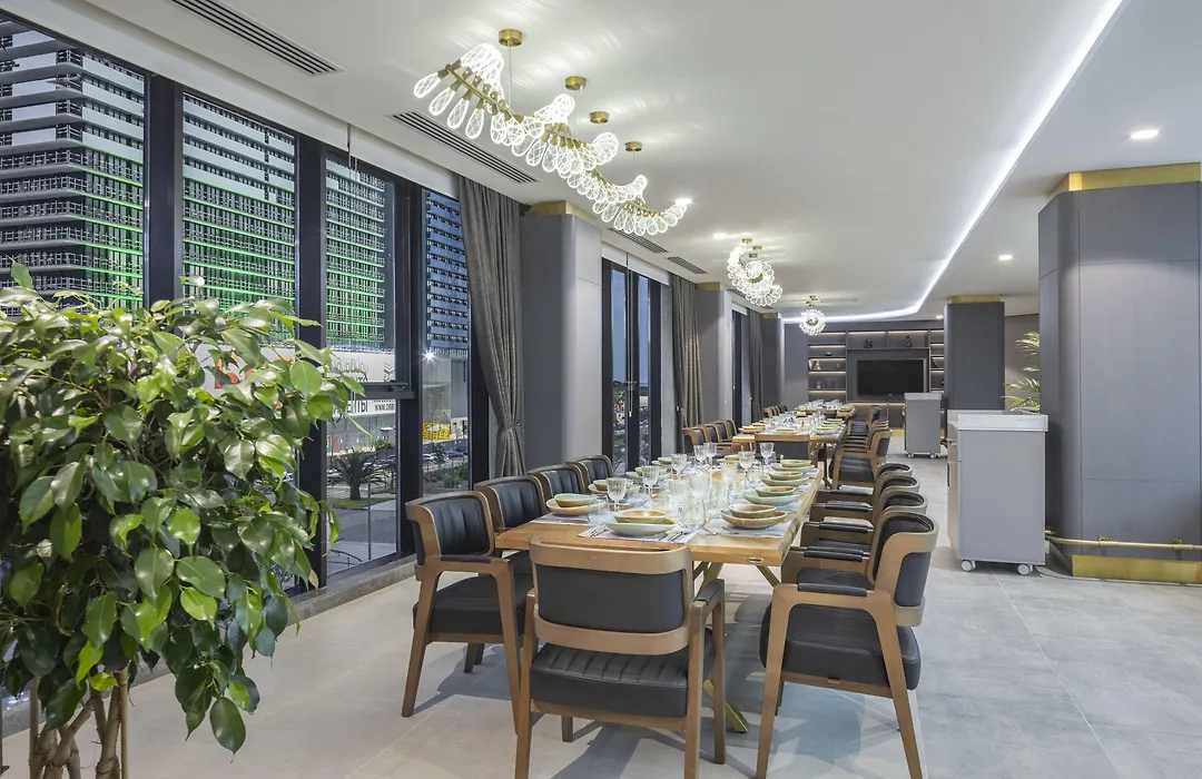 Ramada Plaza By Wyndham Batumi & Casino-1