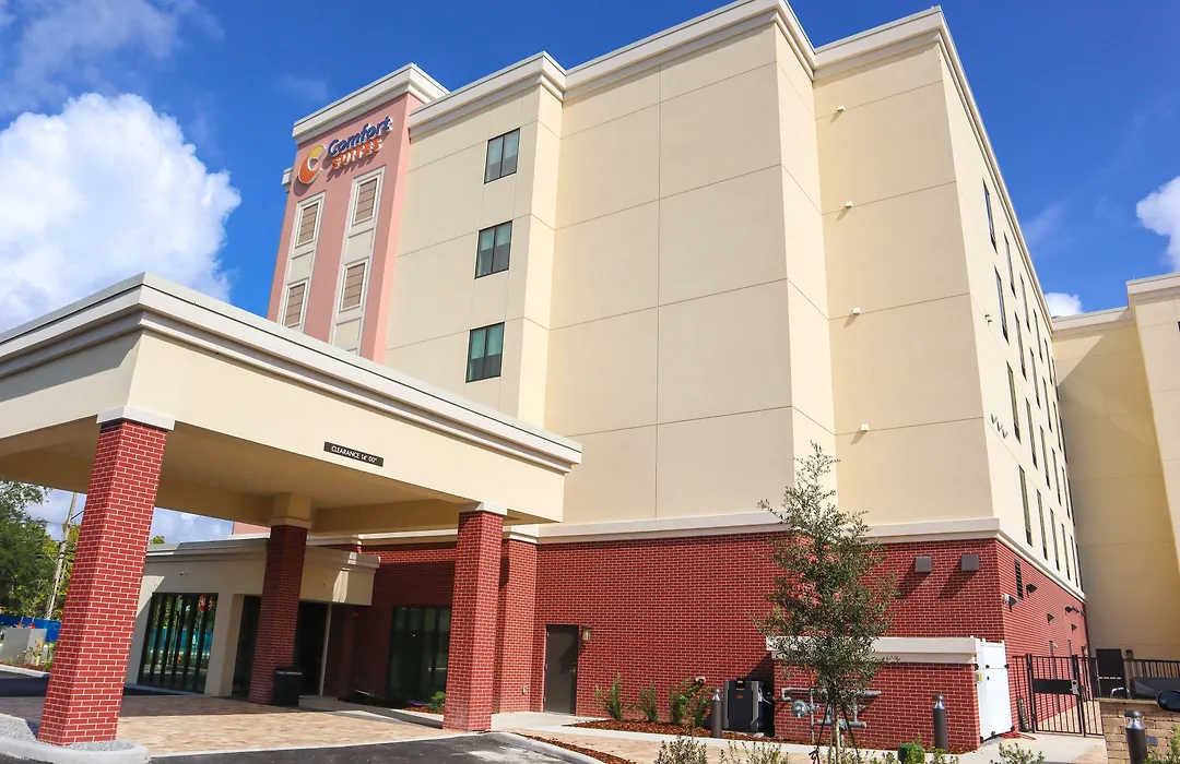 Comfort Suites Gainesville Near University-1