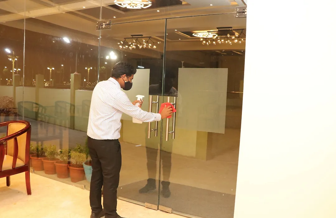 Gadiraju Palace Convention Centre & Hotel-1