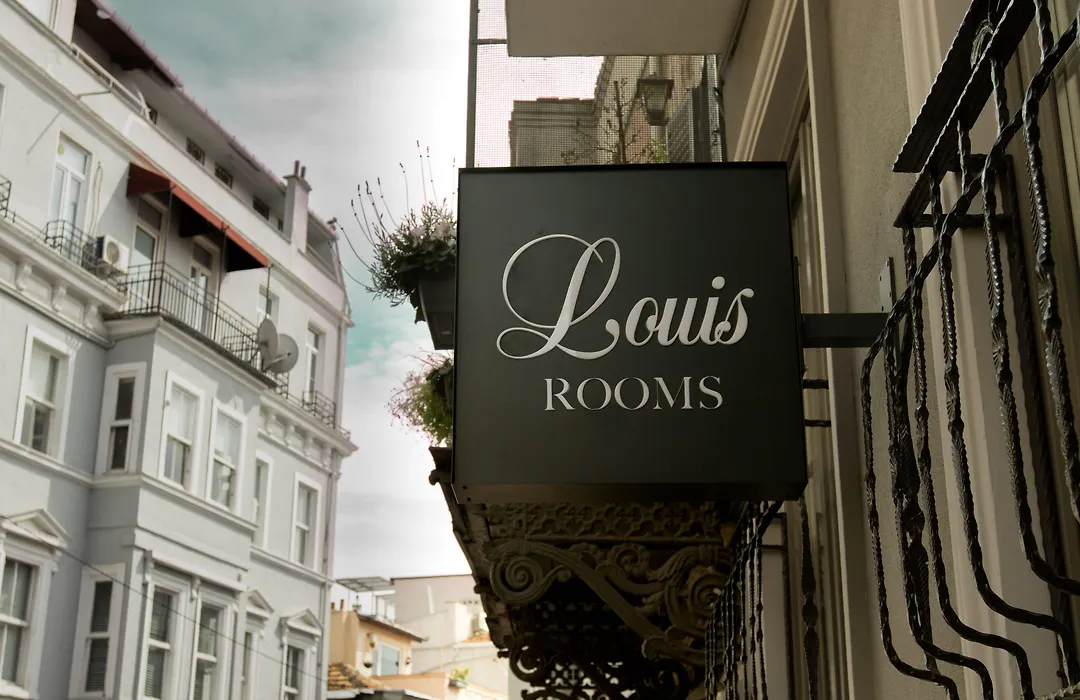 Louis Rooms-1