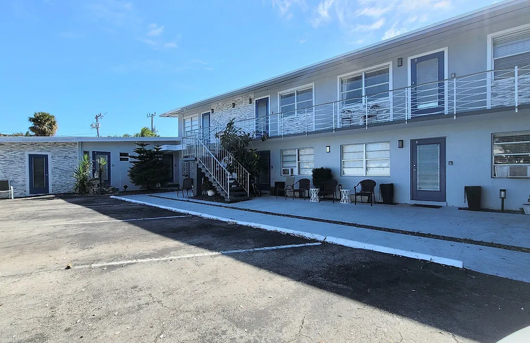 Beachway Inn-1