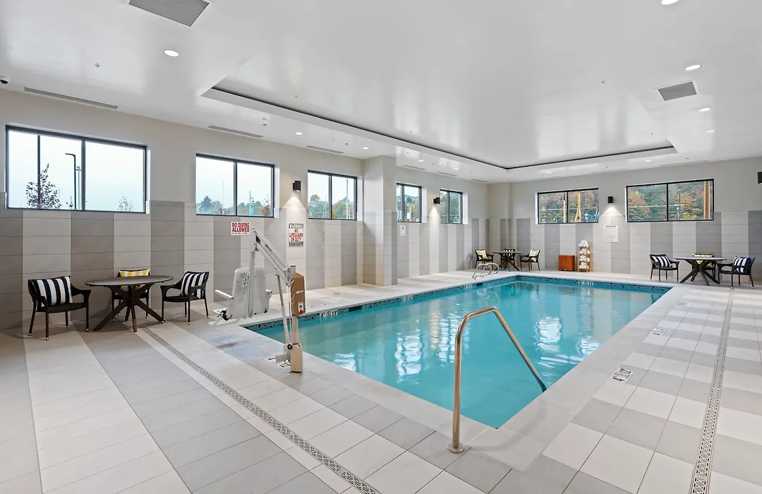 Hotel Indigo Seattle Everett Waterfront Place By Ihg-1