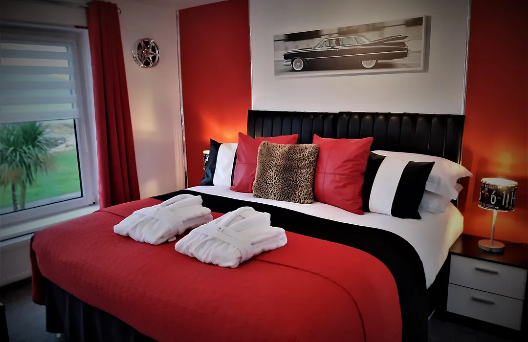 Cadillac Kustomz Guest House-1