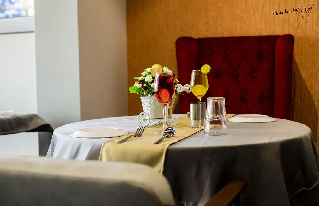 Hotel Prabha Palace-1
