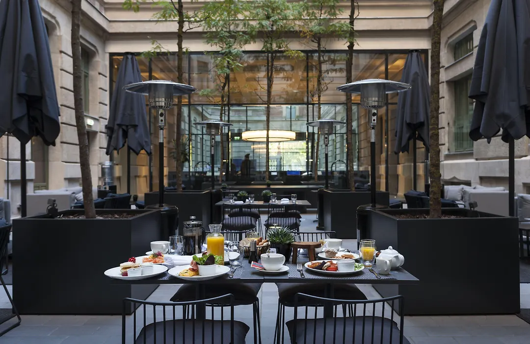 Kozmo Hotel Suites & Spa - Small Luxury Hotels Of The World-1