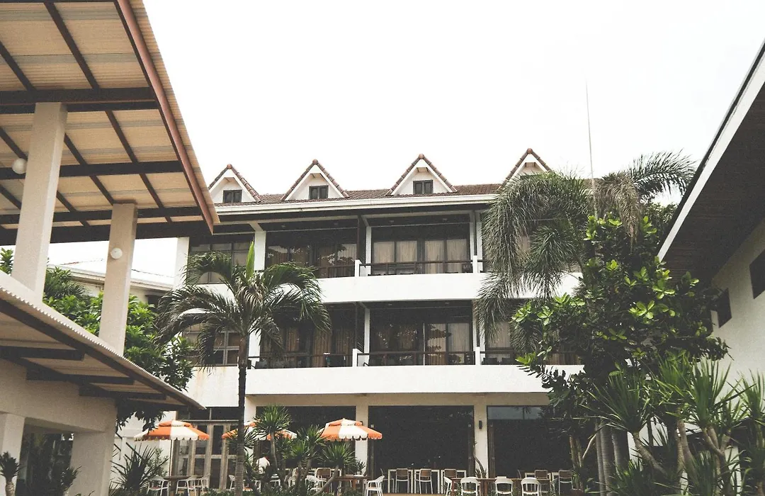 San Juan Surf Resort La Union-1