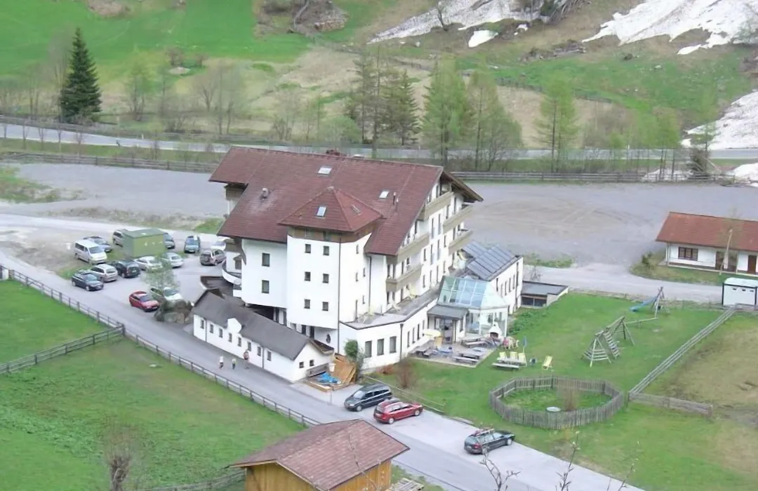 Hotel Tia Monte-1