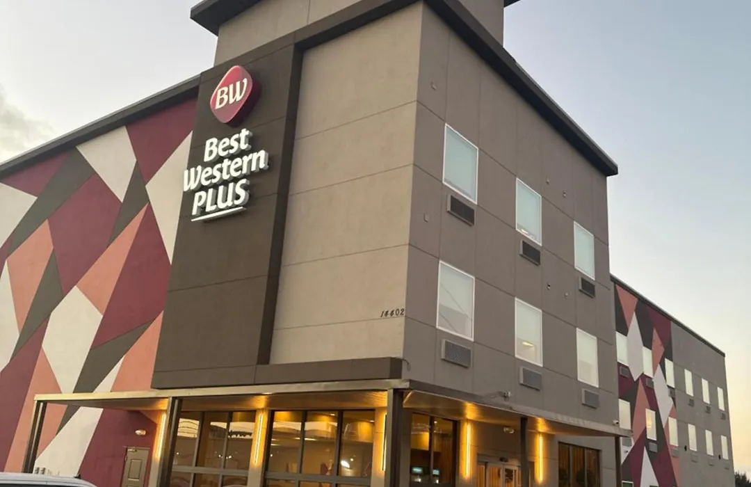 Best Western Plus Pearland/Houston Medical Center Hotel-1