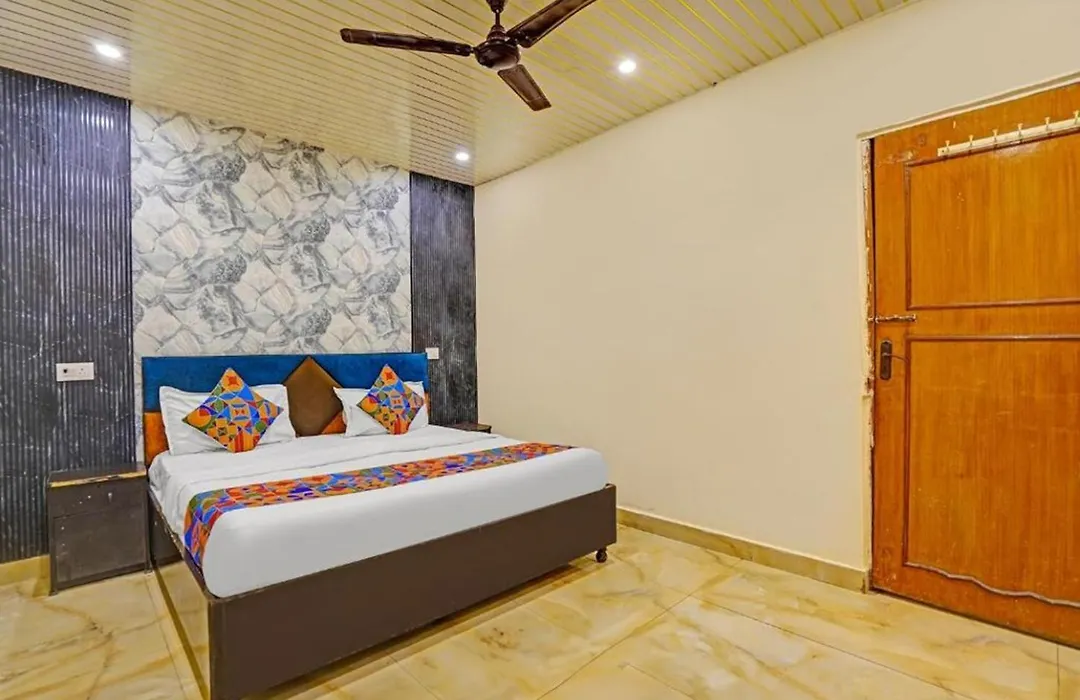 Hotel Angel Pink Residency Near Edm Mall, Kaushambi Delhi-1
