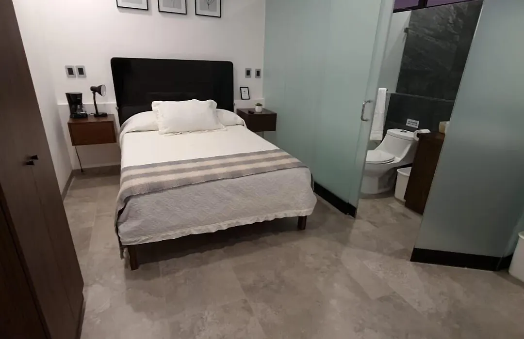La Casa Mia Leon-1
