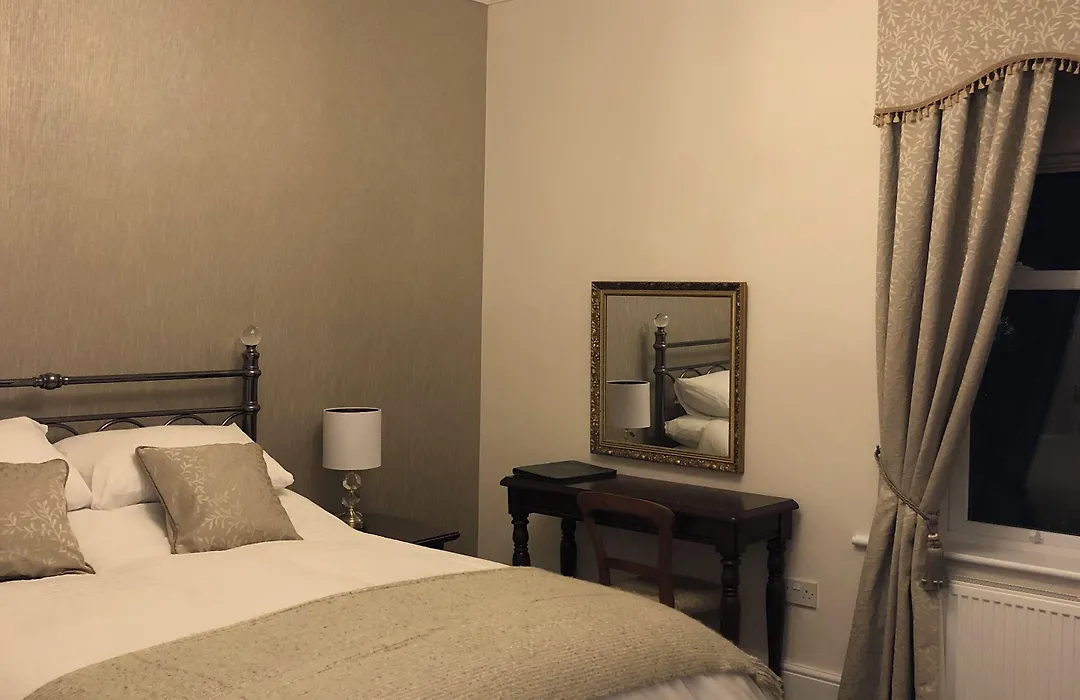 The Old Lodge Guest House-1