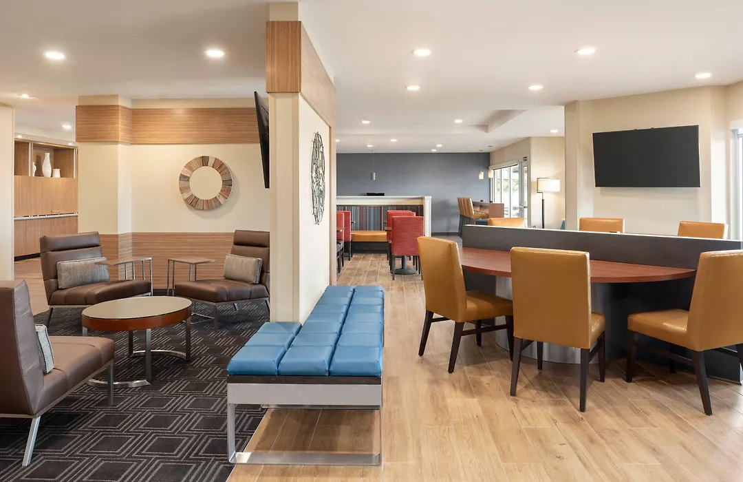 Towneplace Suites By Marriott Janesville-1