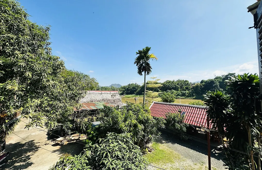 Kingkham Riverside Hotel-1