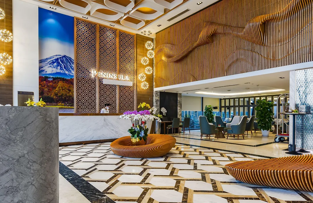 Peninsula Hotel Danang-1