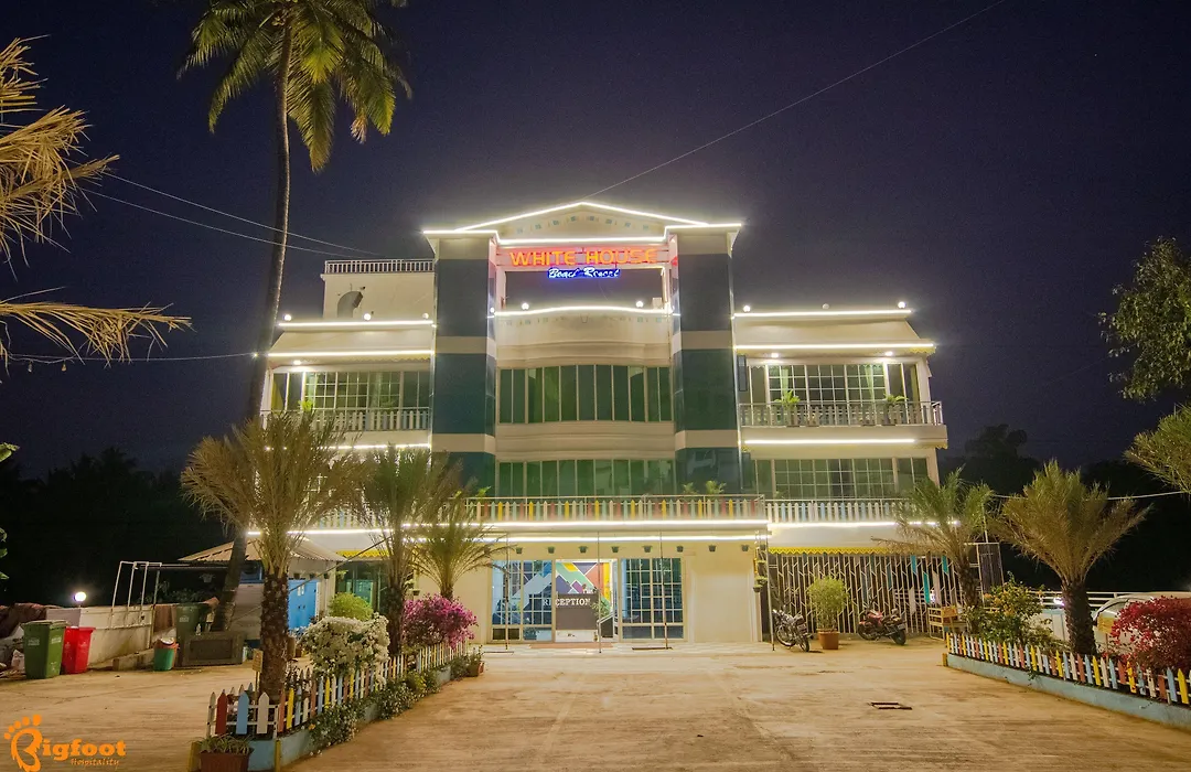 White House Beach Resort-1