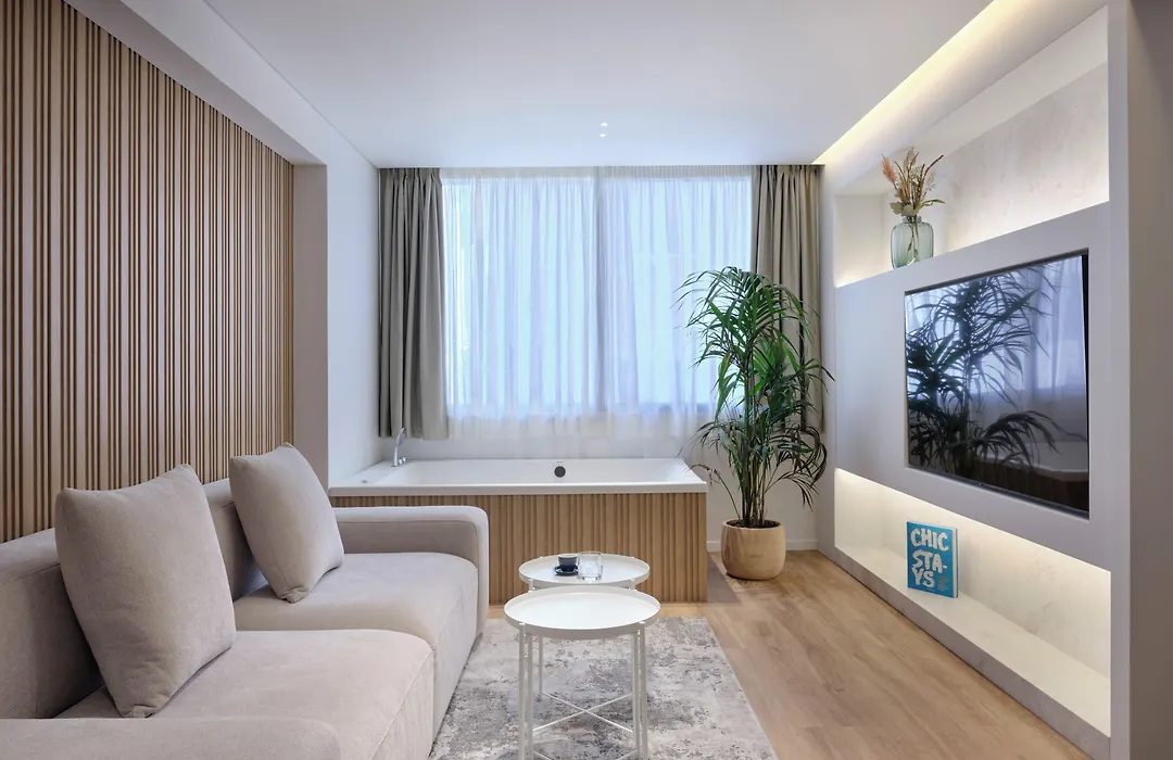 Nur Aparthotel Athens-1