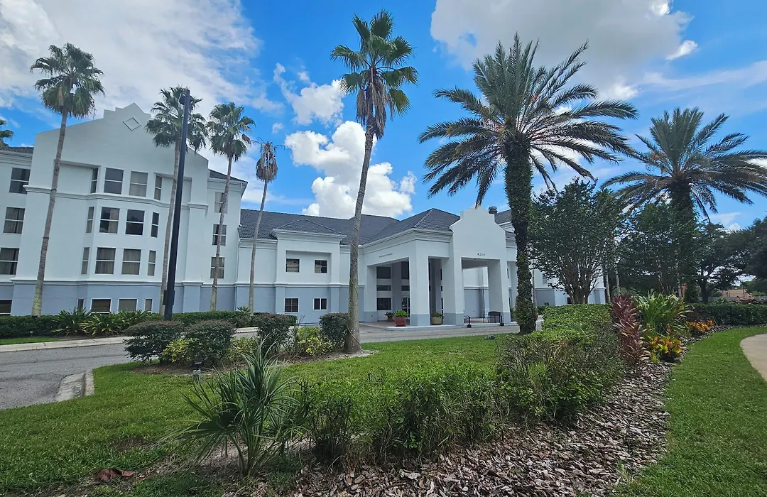 Surestay Plus By Best Western Orlando Lake Buena Vista-1