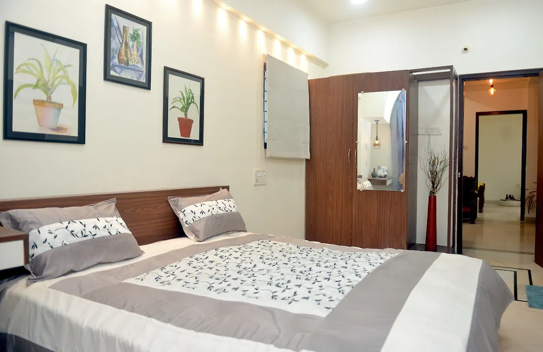 Paradise Homestay Civil Lines, Only Family & Corporate Stays-1