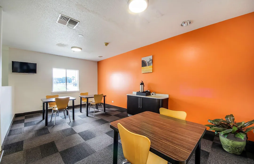 Motel 6 New Braunfels-1