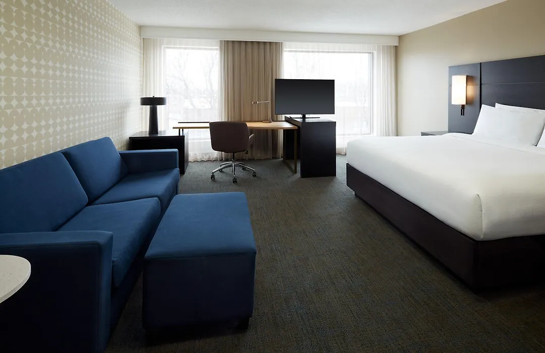Residence Inn Montreal Midtown-1