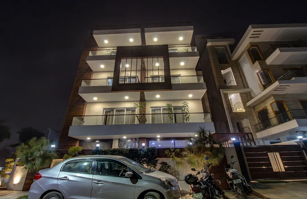 Treebo M2M Residency Sector 46-1