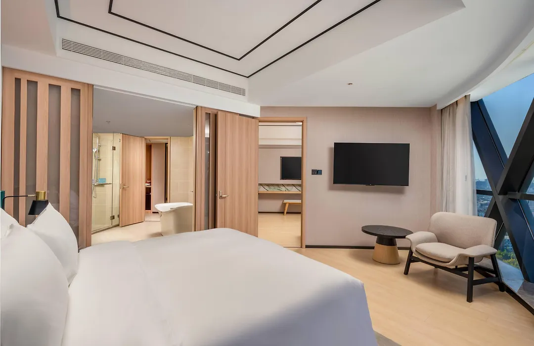 Hilton Garden Inn Nantong Haohe Scenic Area-1