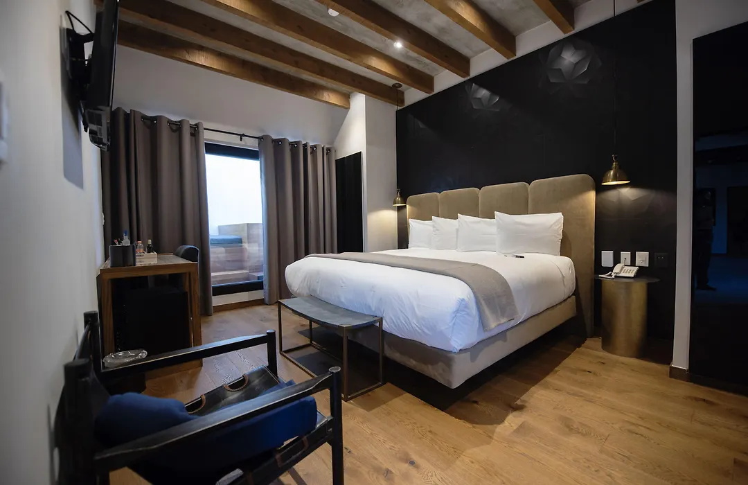 Hotel Madi-1
